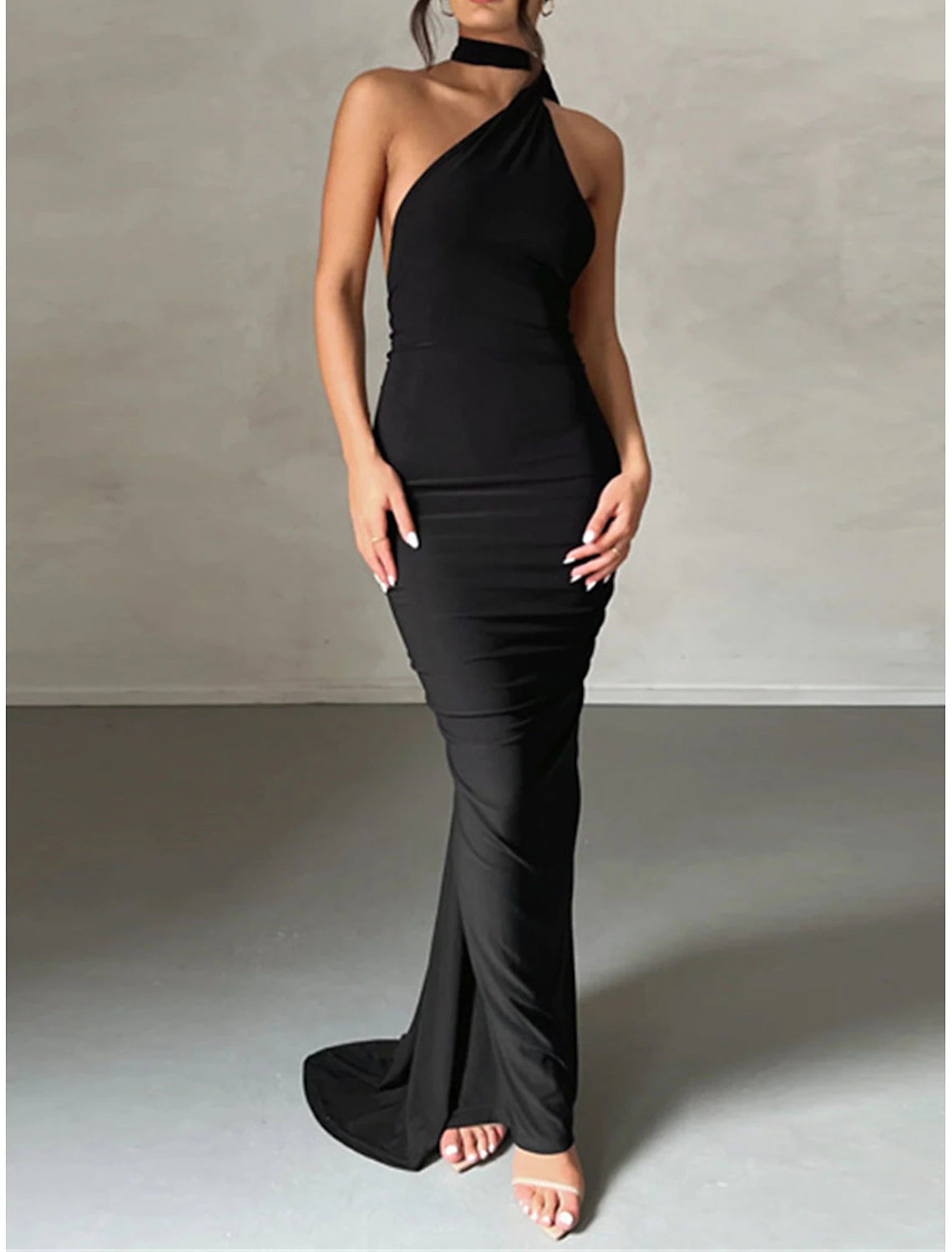 Glamorous Black Sheath One Shoulder Sleeveless Ruched Open-Back Backless Floor-Length Prom Dress