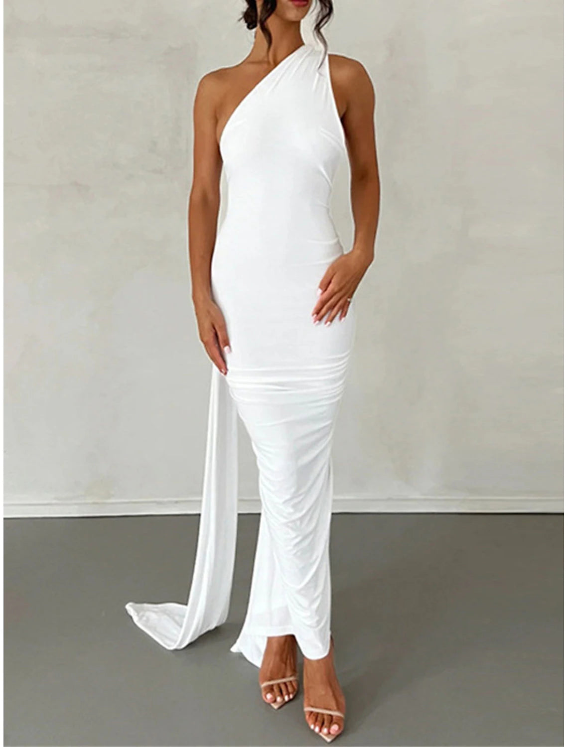 Glamorous Black Sheath One Shoulder Sleeveless Ruched Open-Back Backless Floor-Length Prom Dress