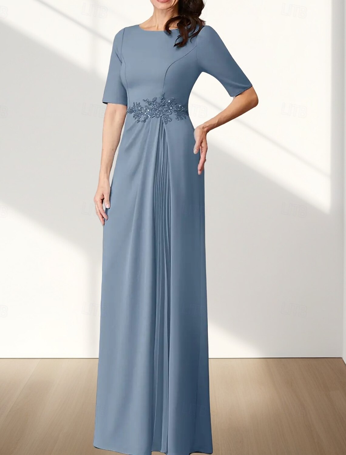 A-Line Mother of the Bride Dress Wedding Guest Elegant Crew Neck Floor Length Chiffon Stretch Fabric Half Sleeve with Appliques Ruching