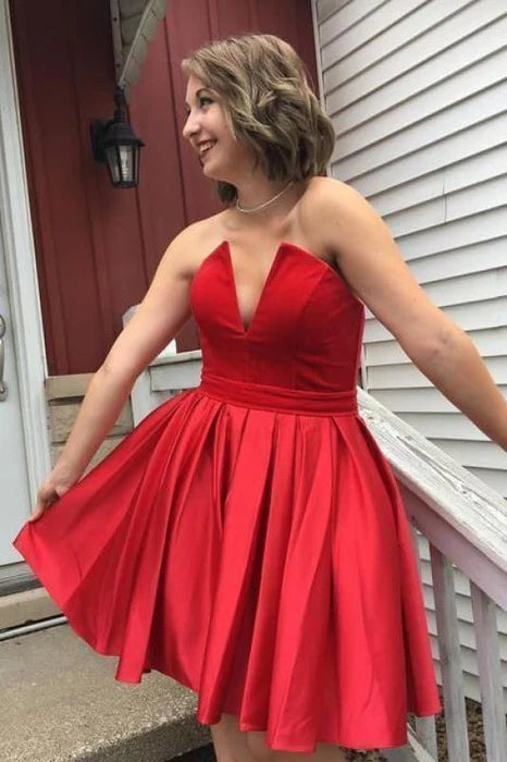 Red Strapless Ruched Short Homecoming A Line Satin Graduation Dresses