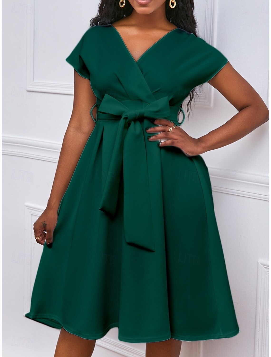 Kentucky Derby Women's Midi Dress A Line Dress Summer Dress Fit And Flare Dress Semi Formal Kentucky Derby Wedding Guest Cocktail Party Regular Fit Graphic Short Sleeve V Neck Black White Yellow Red