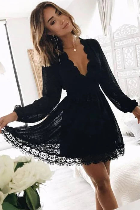 Deep V Neck Long Sleeves Lace Homecoming Dress Black Short Prom Gown