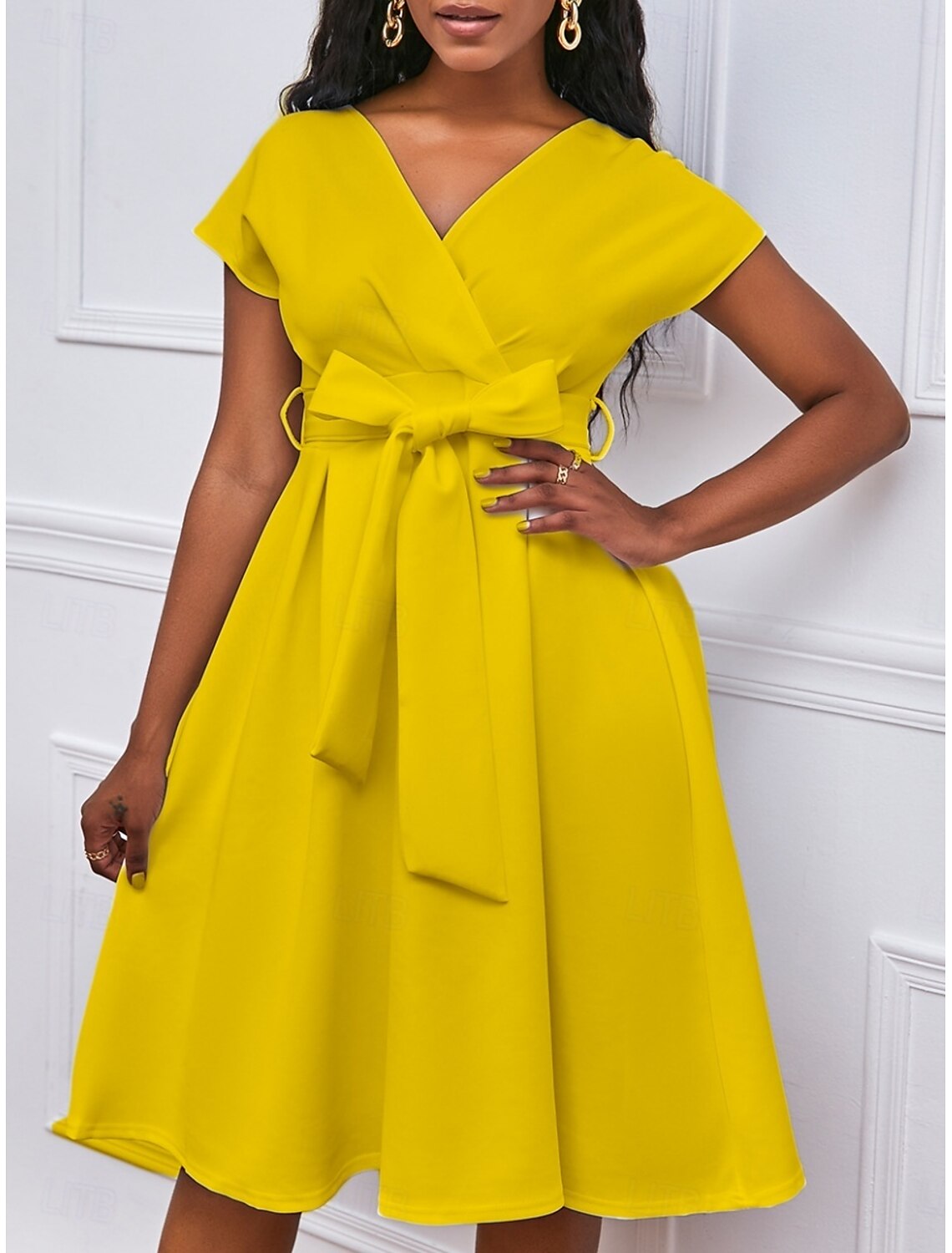 Kentucky Derby Women's Midi Dress A Line Dress Summer Dress Fit And Flare Dress Semi Formal Kentucky Derby Wedding Guest Cocktail Party Regular Fit Graphic Short Sleeve V Neck Black White Yellow Red