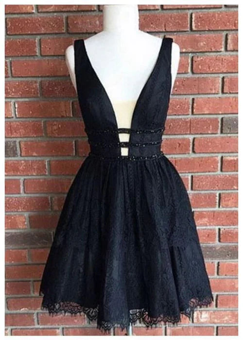 Black Deep V-neck Sexy Sleeveless Short Homecoming Dresses