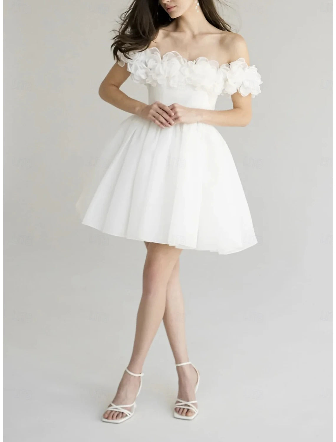 A-Line Cocktail Dresses Elegant Dress Homecoming Cocktail Party Short  Mini Short Sleeve Off Shoulder Satin with Shouder Flower Derby Dresses