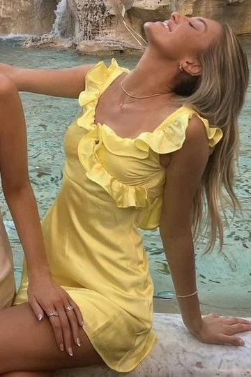 Yellow Straps Ruffles Satin Pleats Short Homecoming Dress