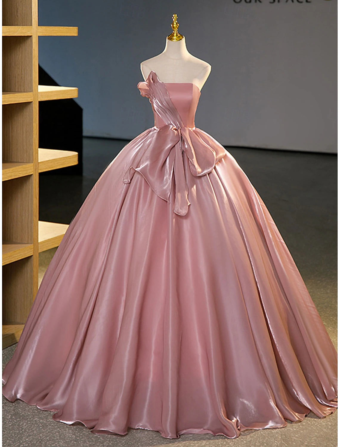 Ball Gown A-Line Quinceanera Dresses Elegant Dress Wedding Wedding Guest Floor Length Sleeveless Strapless Organza Backless with Pleats