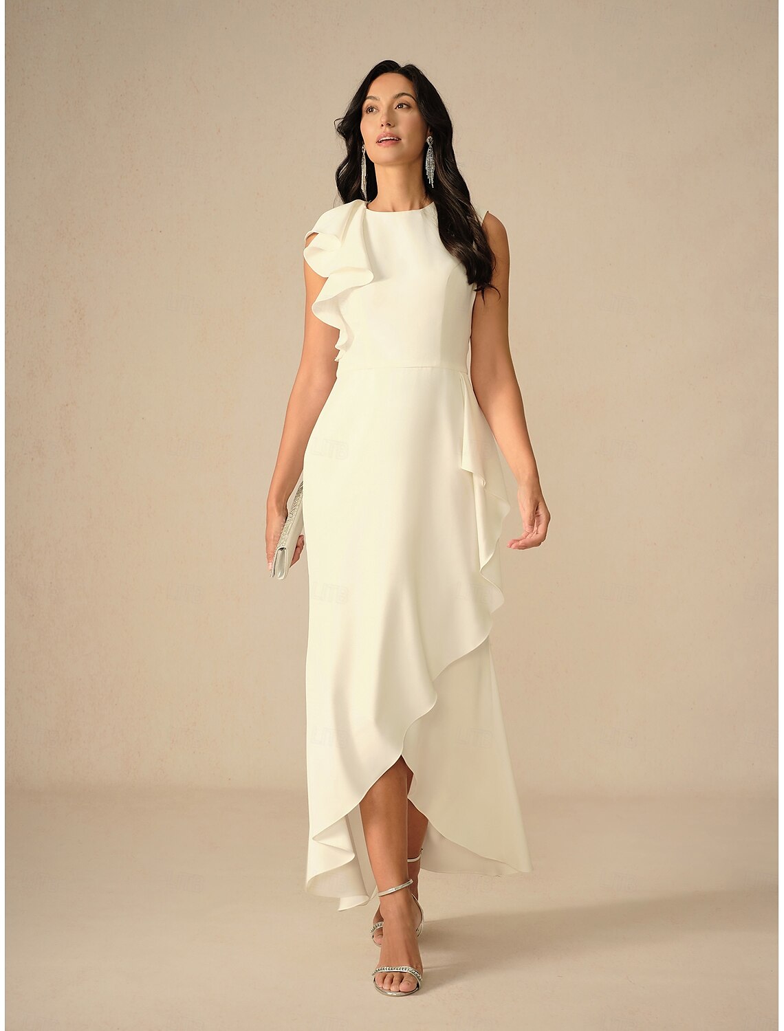 SheathColumn Evening Gown Elegant Dress Formal Sweep / Brush Train Sleeveless Crew Neck Stretch Chiffon with Fringe