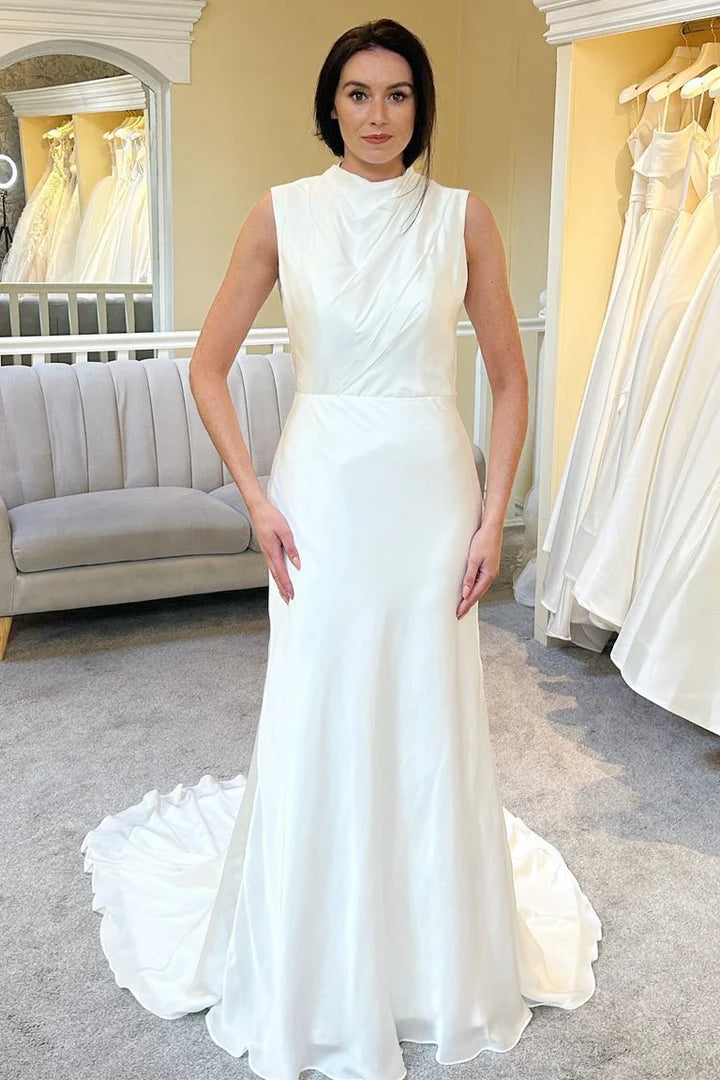 White High-Collar Backless A-Line Long Wedding Dress ﻿
