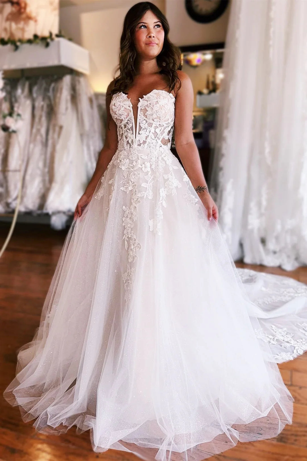 Tulle Appliques Strapless A-Line Long Wedding Dress
