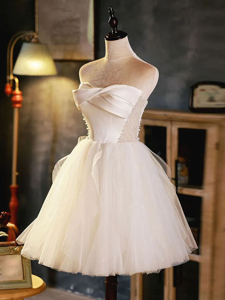White Sweetheart Chiffon Short Ball Dress Back to School Dress