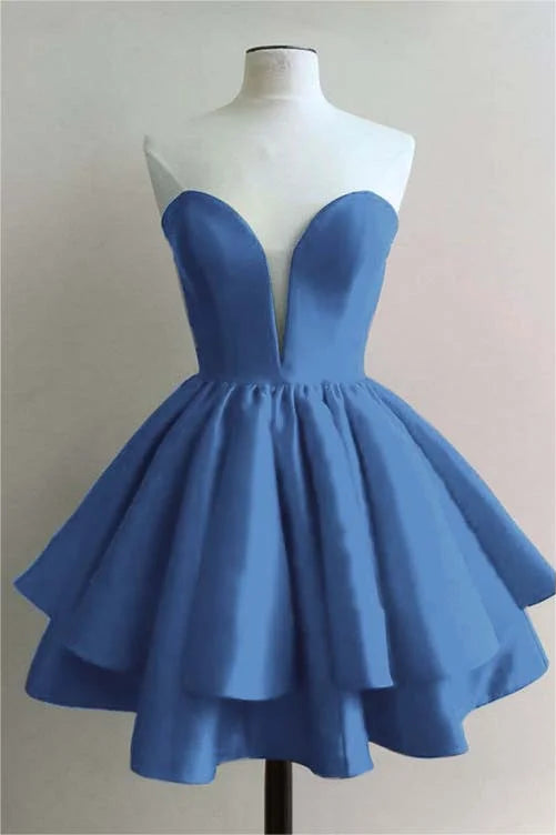 Glamorous Satin Sleeveless Sweetheart Short Homecoming Dress with Ruffles ﻿