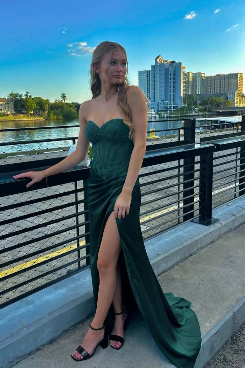 Strapless Sweetheart High Slit Pleated Sleeveless Appliques Long Prom Dress