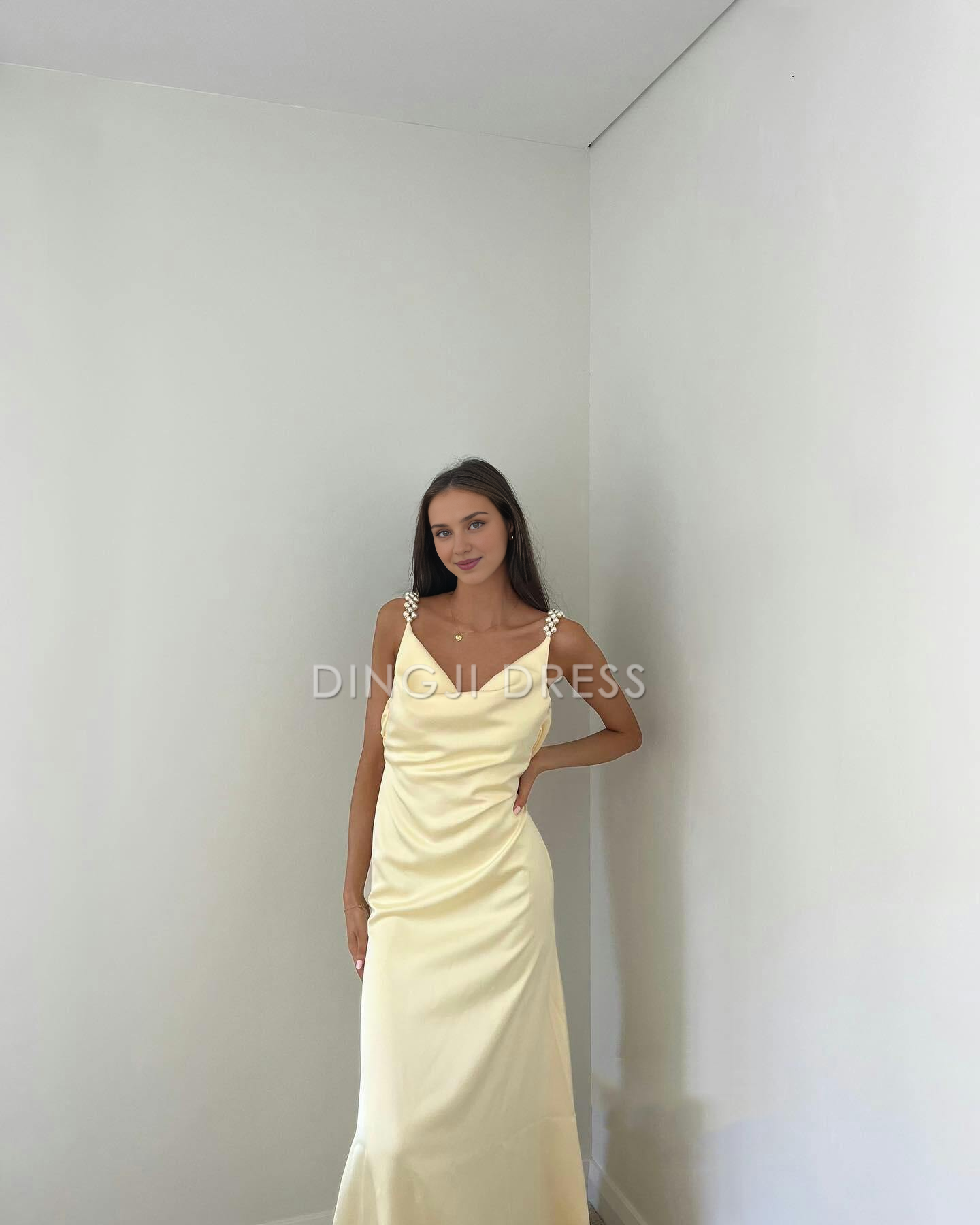 DingJiDress Charming Sheath Spaghetti Straps Long with Pearl Elegant Fashion Prom Dress