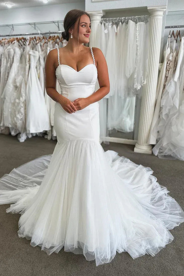 Attractive Mermaid Sweetheart Tulle Wedding Dresses with Beading