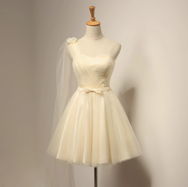 Champagne A-line sweetheart neck tulle short prom dress champagne bridesmaid dress