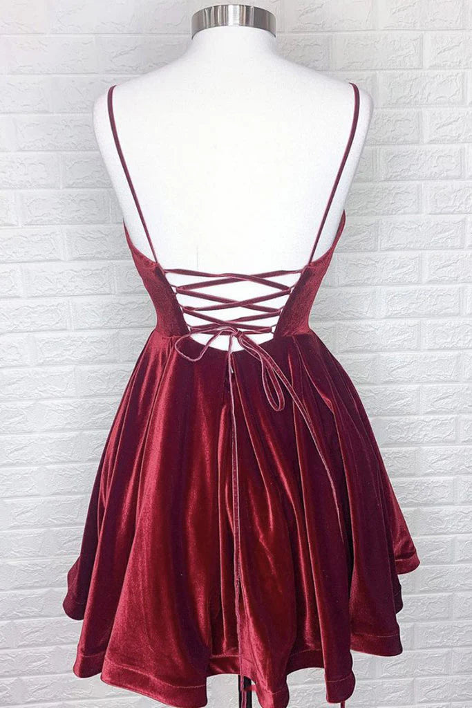 Simple burgundy v neck short prom dress burgundy homecoming dress ﻿