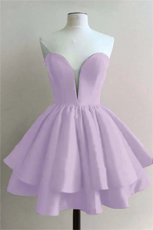 Glamorous Satin Sleeveless Sweetheart Short Homecoming Dress with Ruffles ﻿