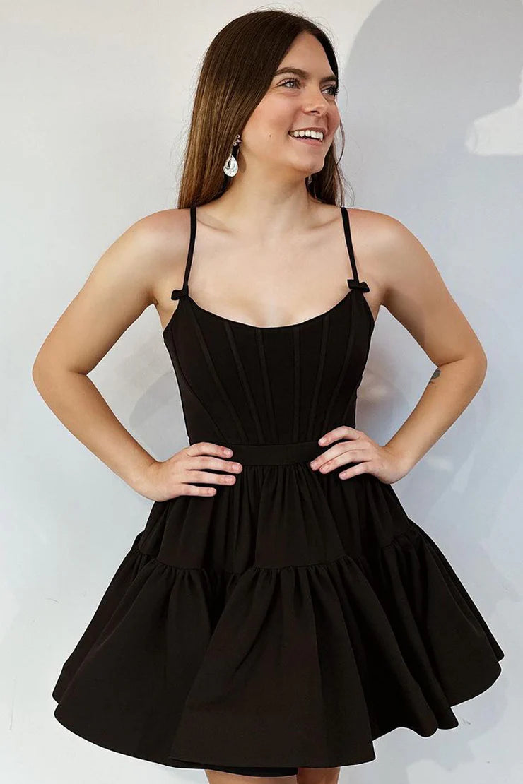 A Line Scoop Neck Black Satin Short Homecoming Dresses with Lace-up