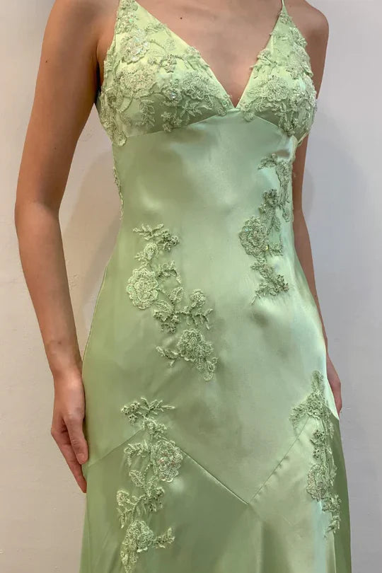 Elegant Green Straps V-Neck Appliques Satin Backless Prom Dress