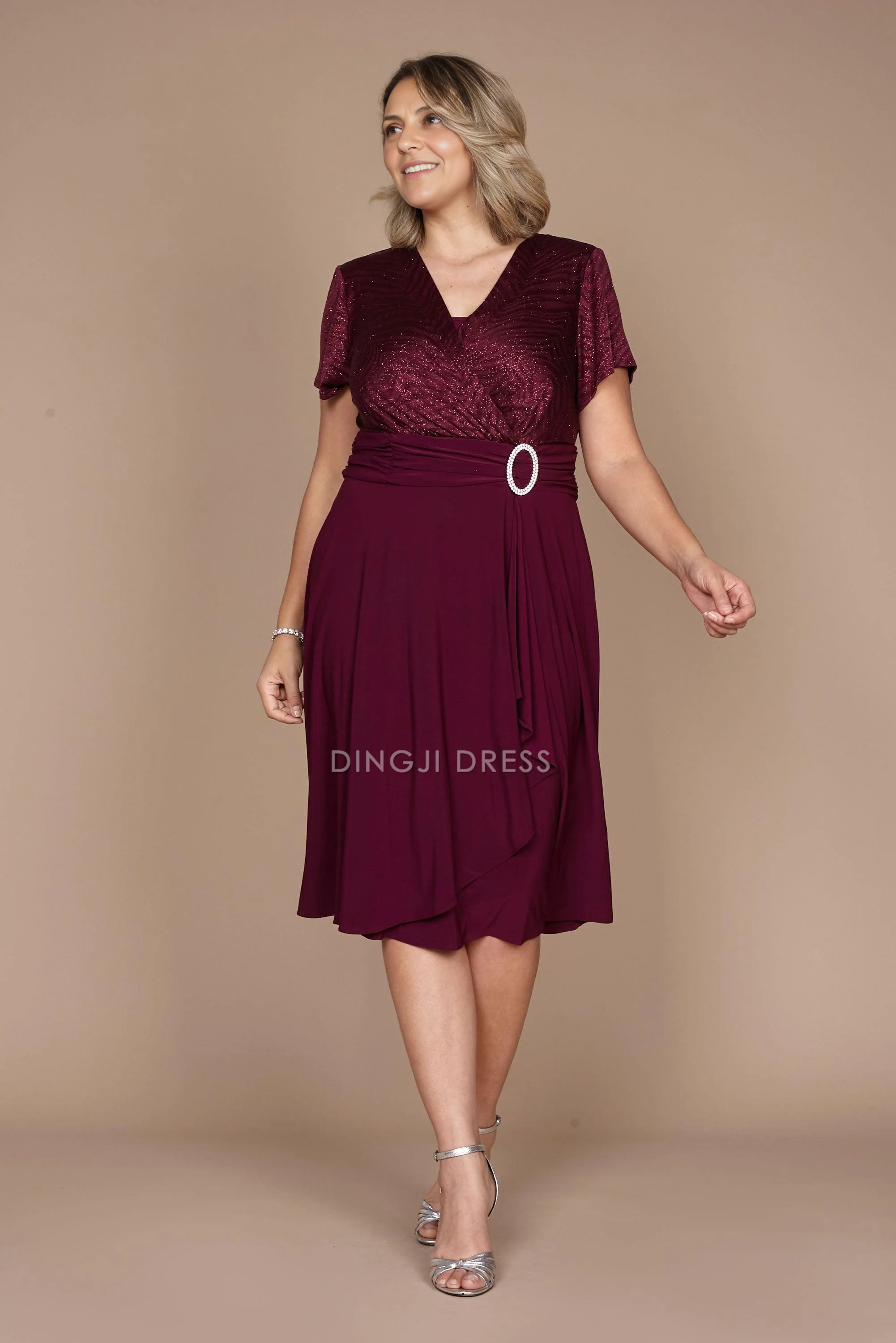 DingJiDress Evening Dress Elegant V-Neck Short Sleeve Ruched Beautiful plus size Mother Of The Bride Dress