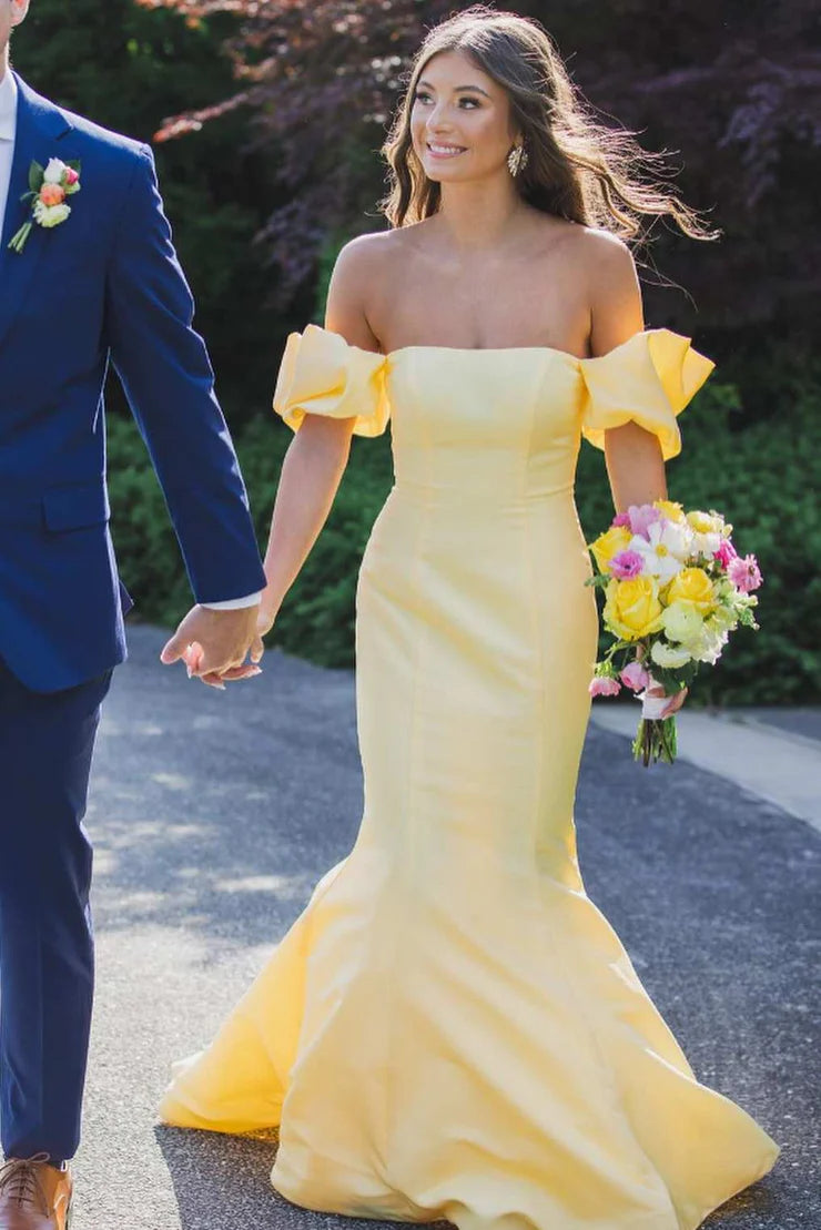 Mermaid strapless yellow satin ball dress with bow tie