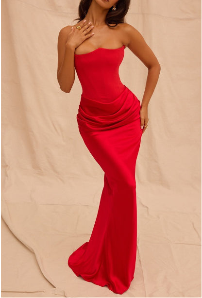 Strapless sexy backless slim evening dress