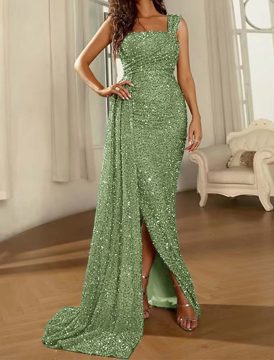 Mermaid Trumpet Evening Gown Elegant Dress Formal Evening Party Floor Length Sleeveless Square Neck Sequined with Glitter and Ruched Details Derby Dresses