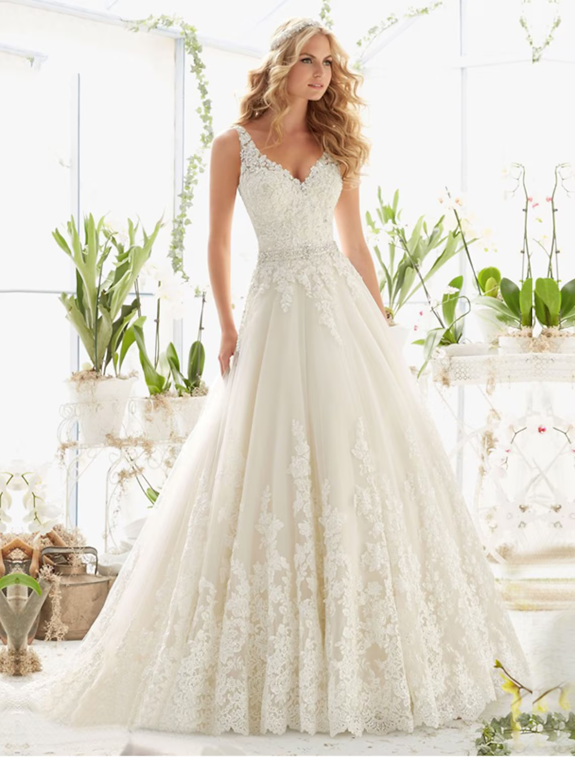 Engagement Open Back Sexy Formal Wedding Dresses Court Train A-Line Regular Straps V Neck Lace