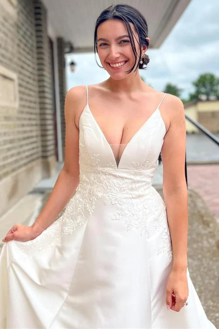 White V-Neck A-Line Long Wedding Dress with Appliques