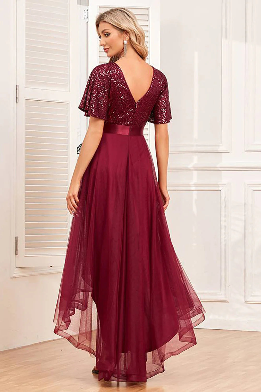 Red sequin V-neck chiffon irregular ball dress