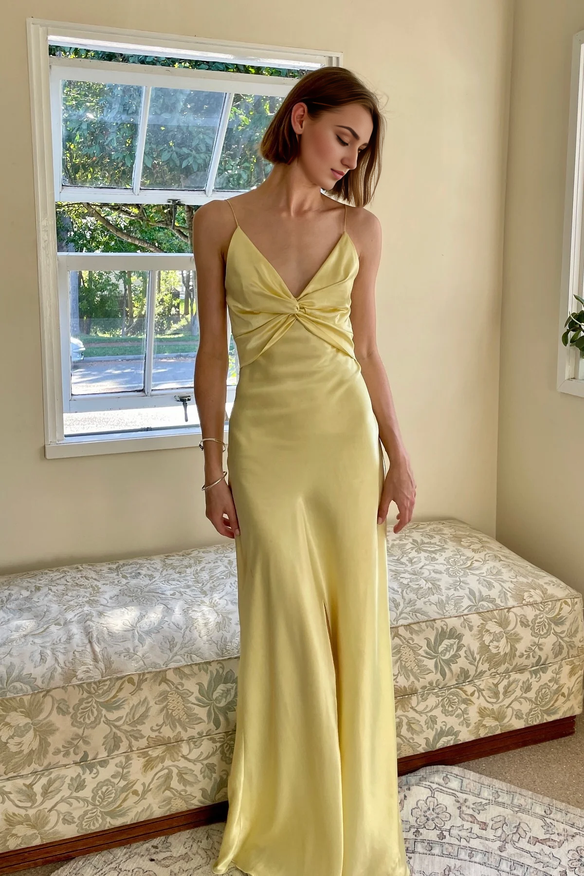DingJiDress Chic Sheath Deep V Neck Spaghetti Straps with Keyhole Back Long Fashion Prom Dress