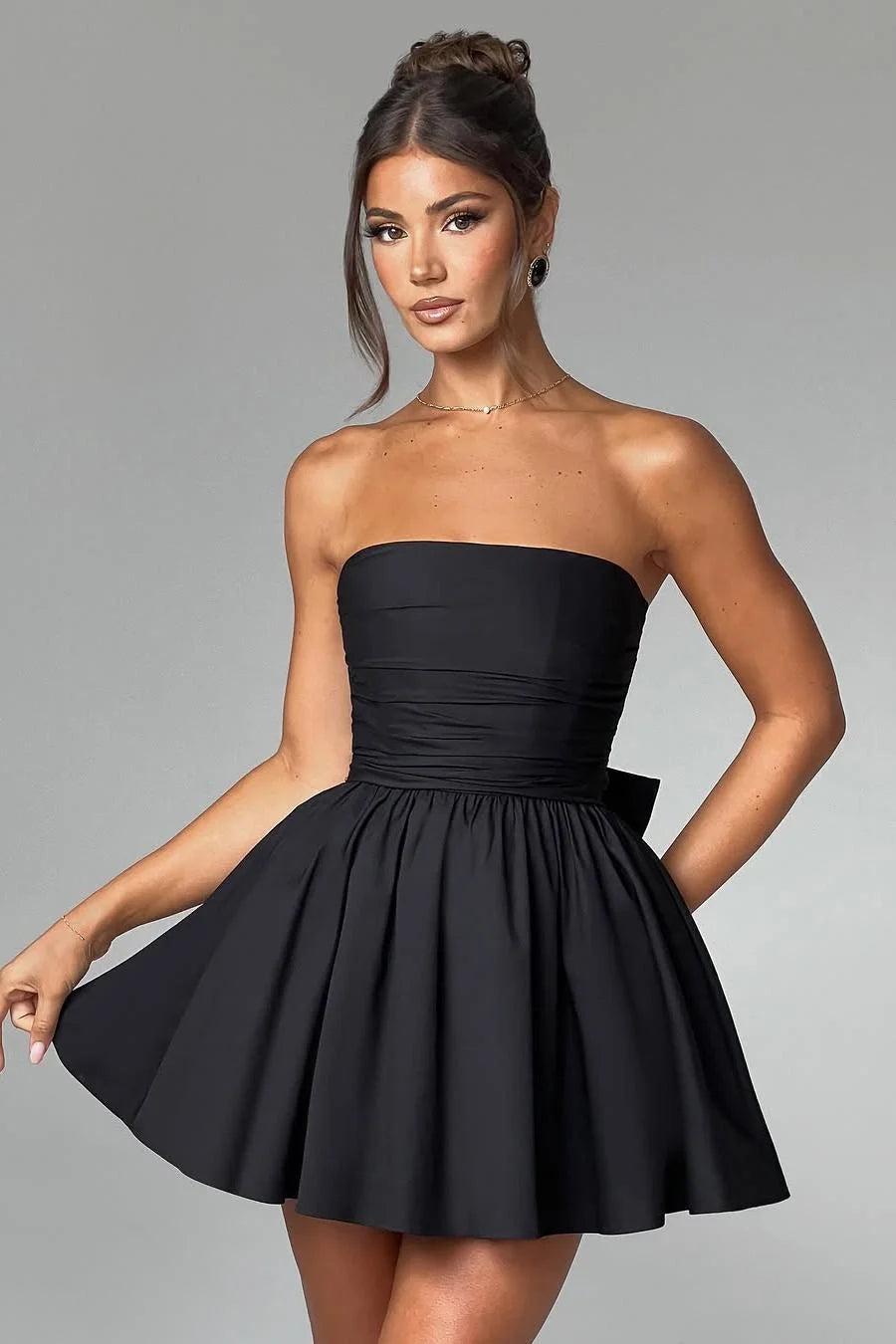 Black Sleeveless Strapless A Line Homecoming Dress With Bowknot