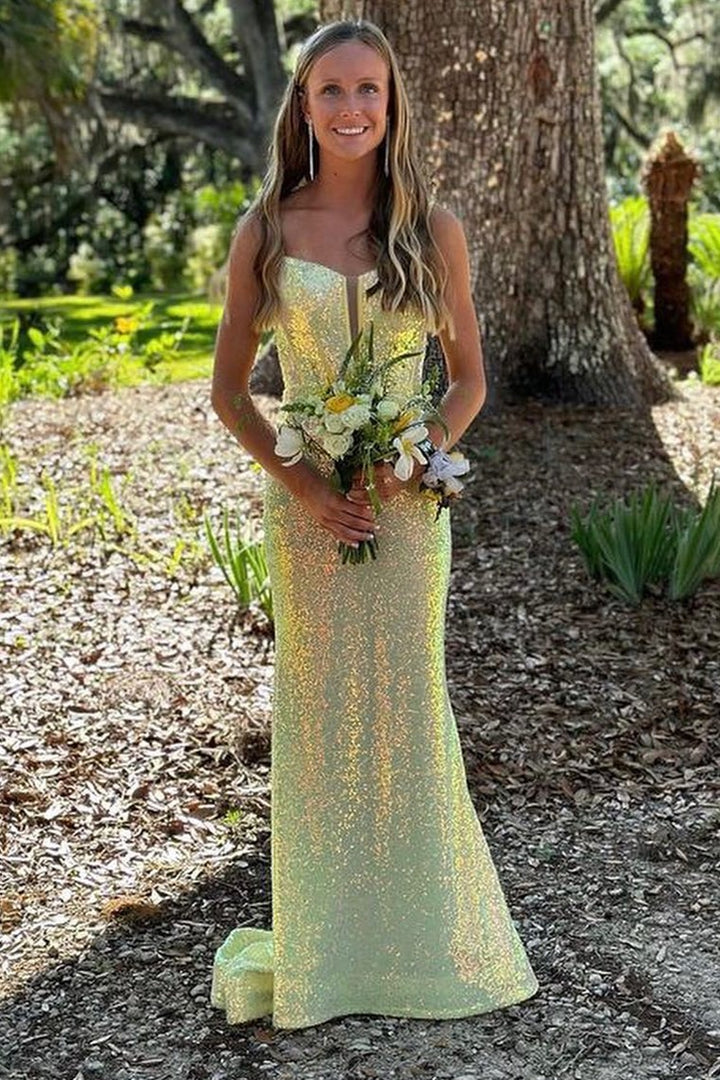 Iridescent Pink Scoop Neck Straps Trumpet Long Prom Dress