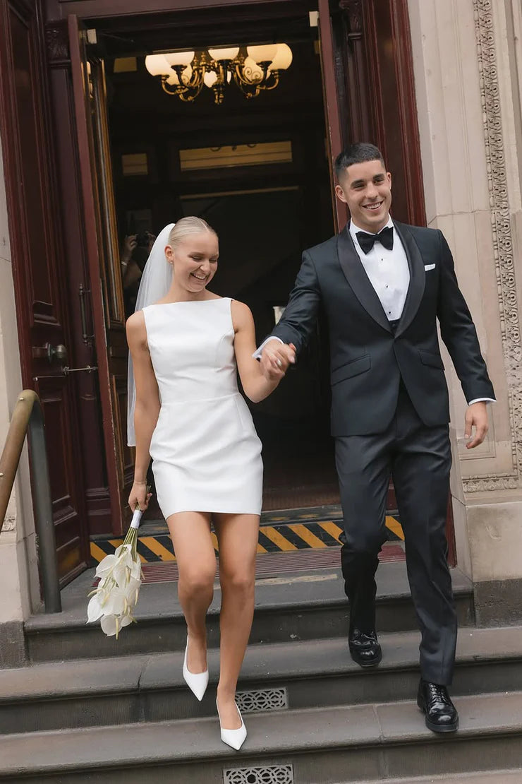 Fashion Round neck Satin Short Wedding dress