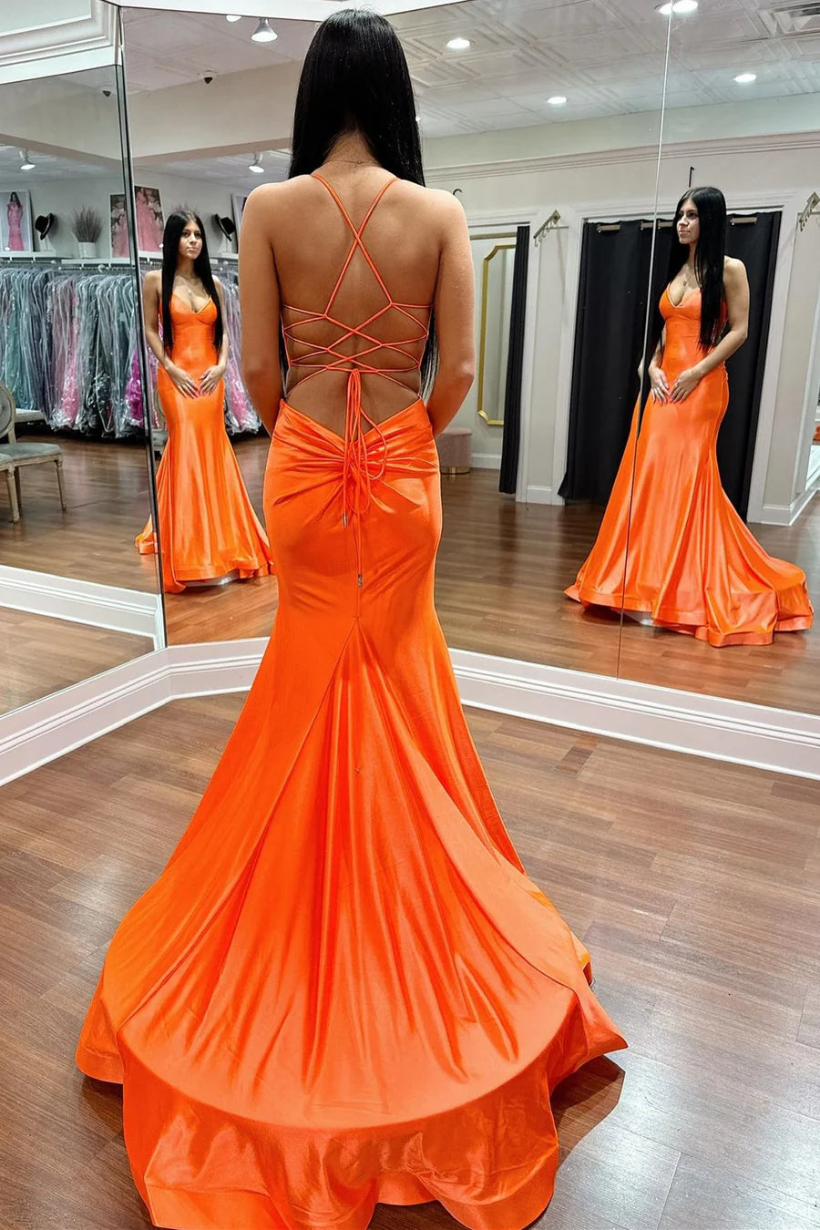Fashionable Gold Mermaid V-Neck Sleeveless Lace-Up Floor-Length Long Prom Dresses