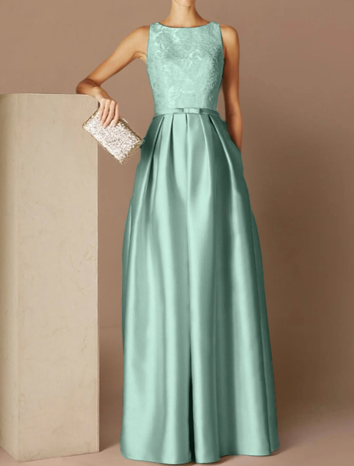 Beach Wedding A-Line Evening Gown Elegant Dress Formal Evening Floor Length Sleeveless Jewel Neck Fall Wedding Guest Satin with Sash / Ribbon Pleats Appliques