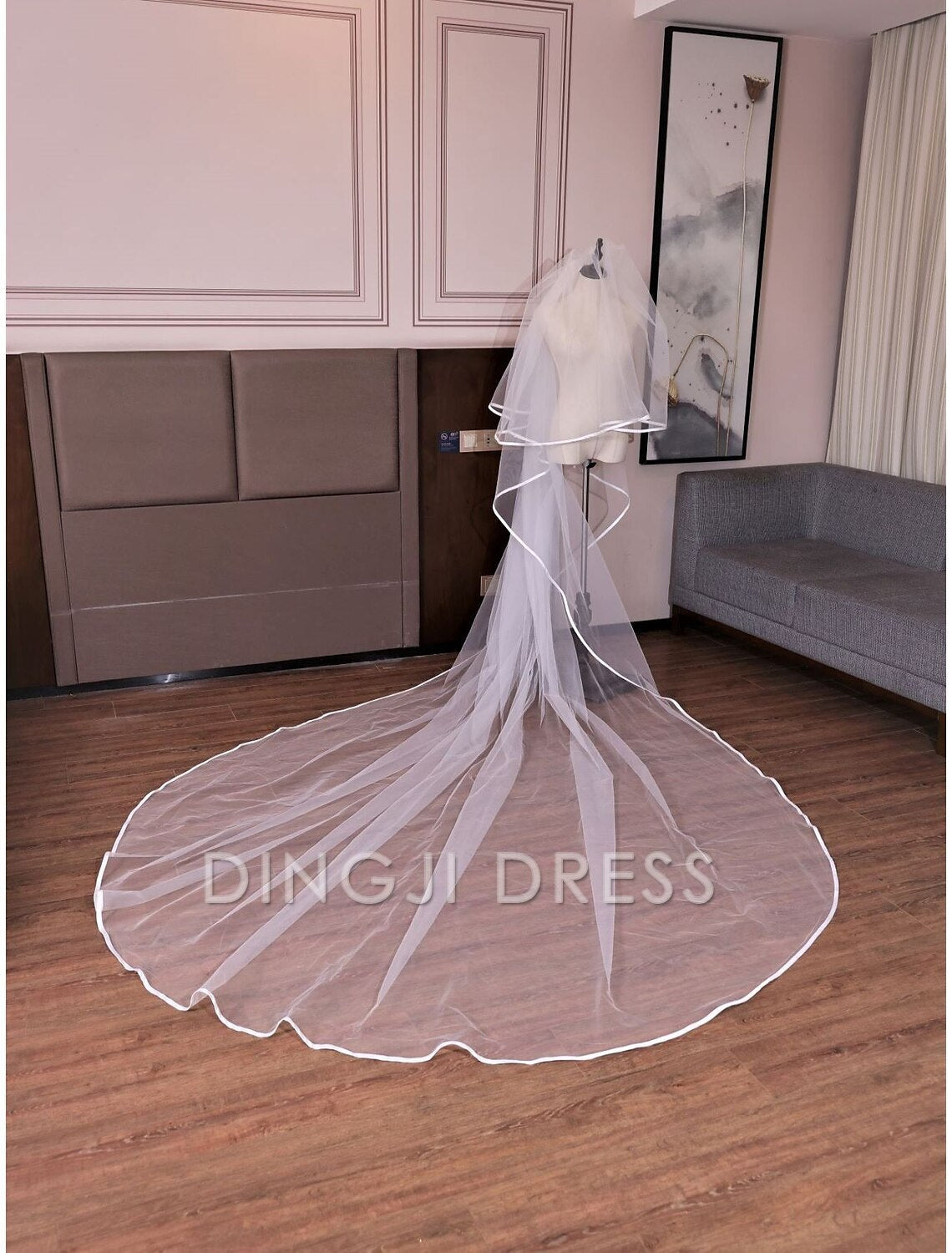 Ding Ji Two-tier Vintage Sweet Wedding Veil Cathedral Veils Tier 137.8 in (350cm) Luxurious Tulle Hot sale Veil