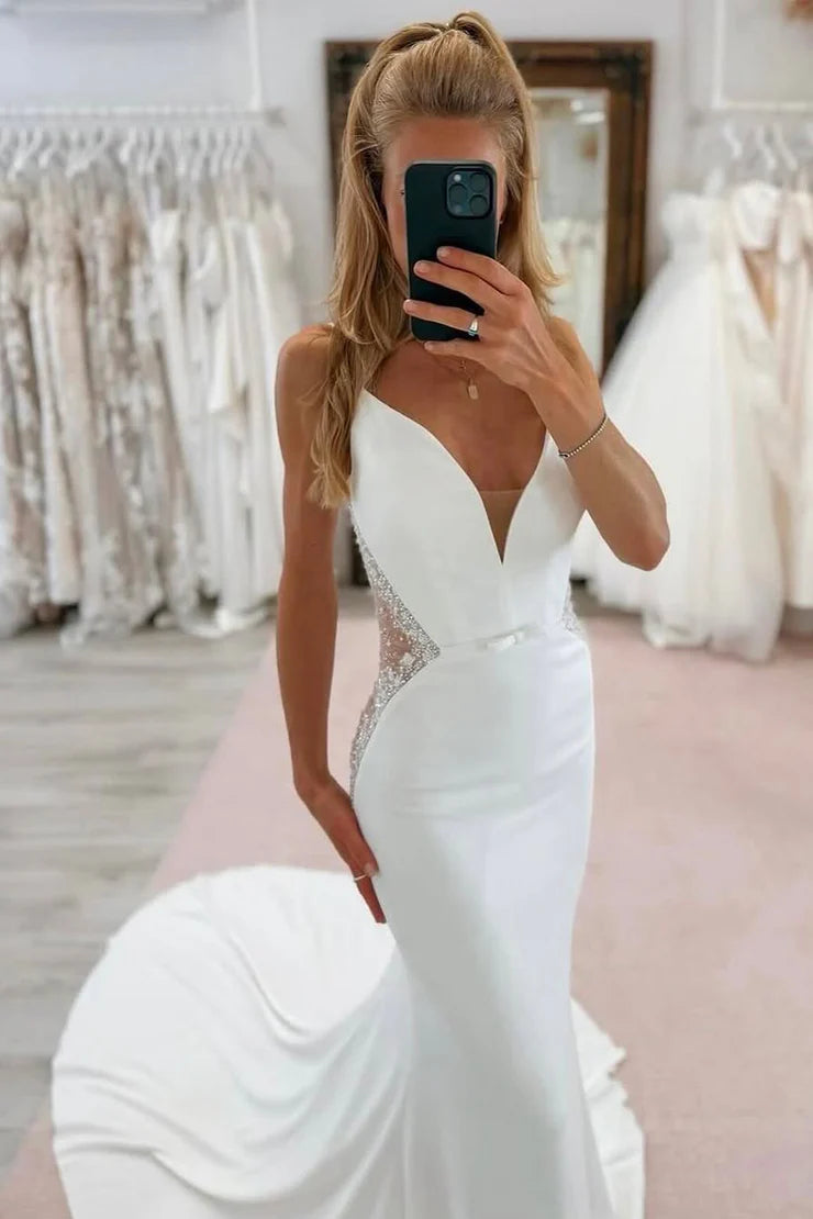 Charming Mermaid V Neck White Wedding Dress with Beading