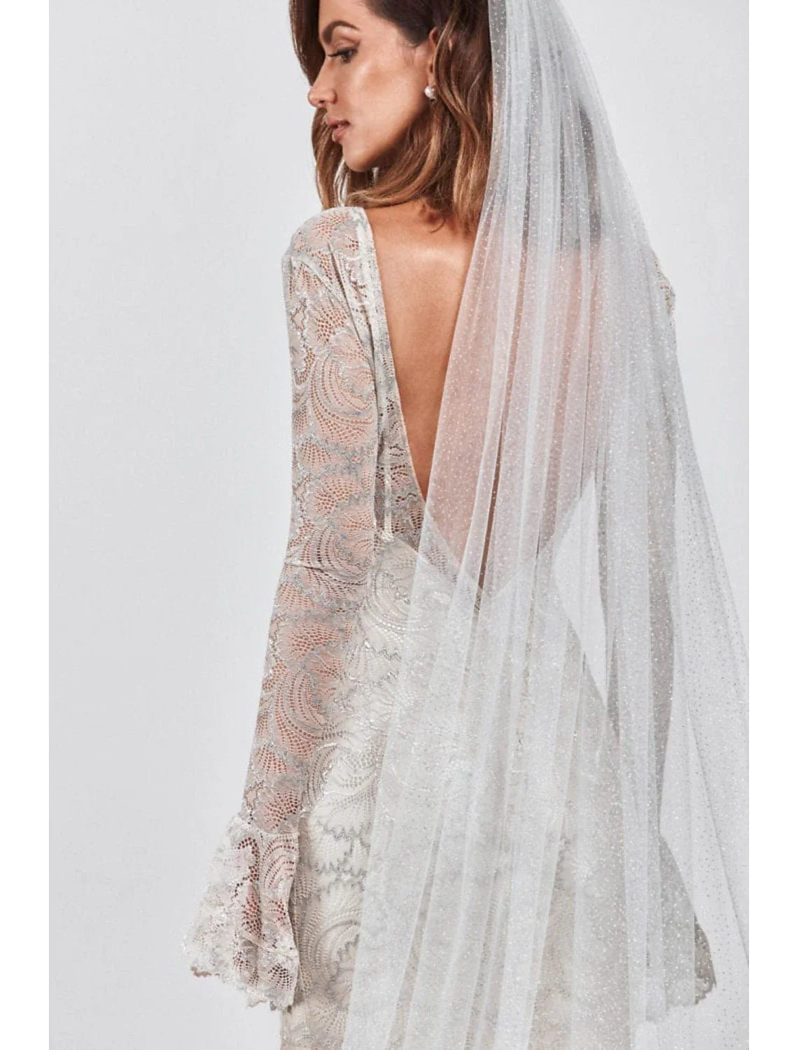 DingJiDress One-tier Sparkle & Shine Wedding Veil Cathedral Veils with Sequin 110.24 in (280cm) Tulle
