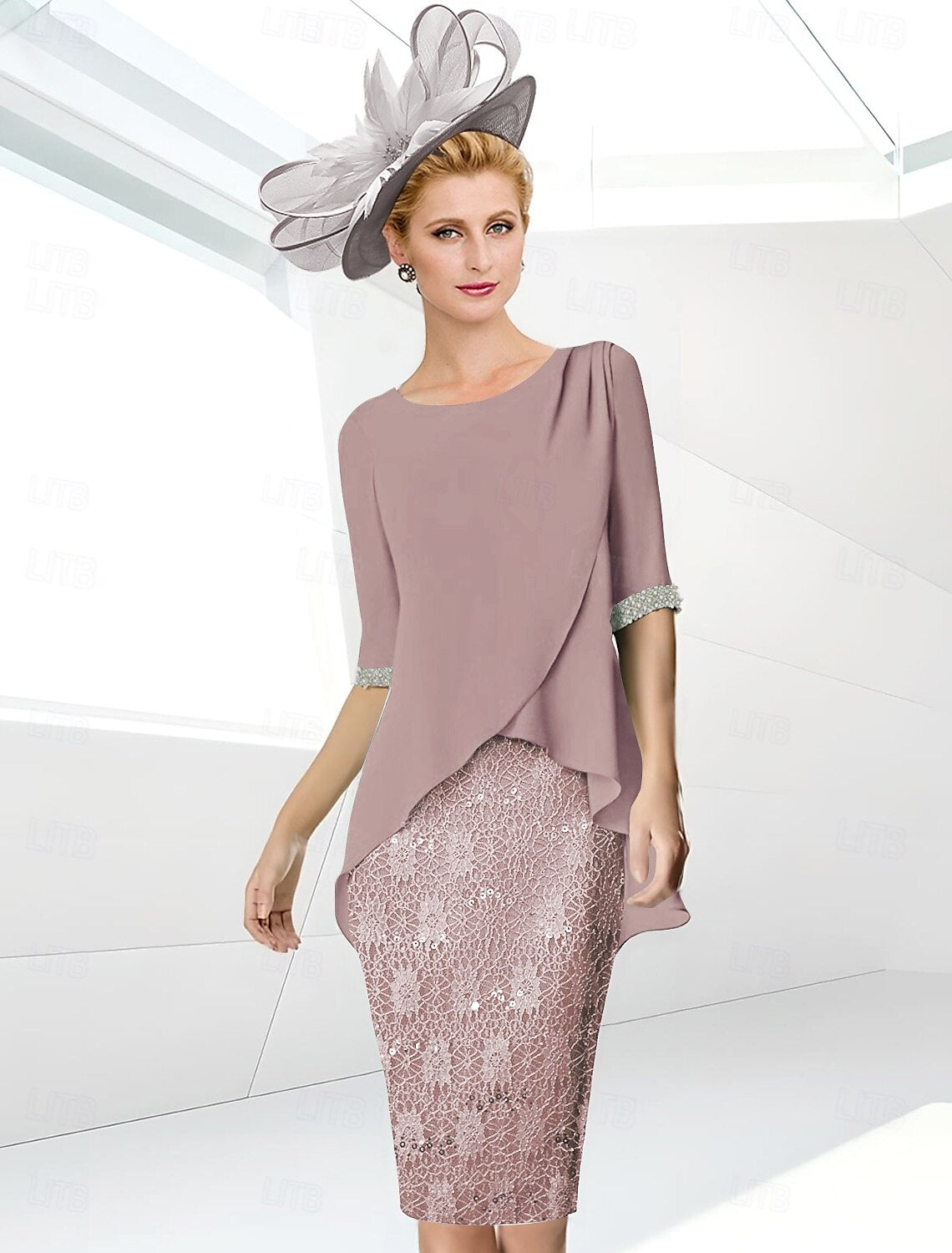 Beach Wedding Sheath Mother of the Bride Dress Elegant Jewel Neck Knee Length Sequined Stretch Chiffon Half Sleeve with Lace Ruching