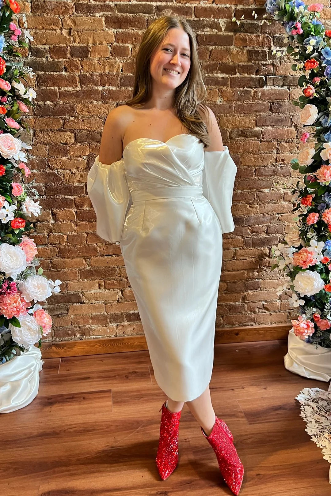 White Sweetheart Midi Reception Dress with Detachable Sleeves