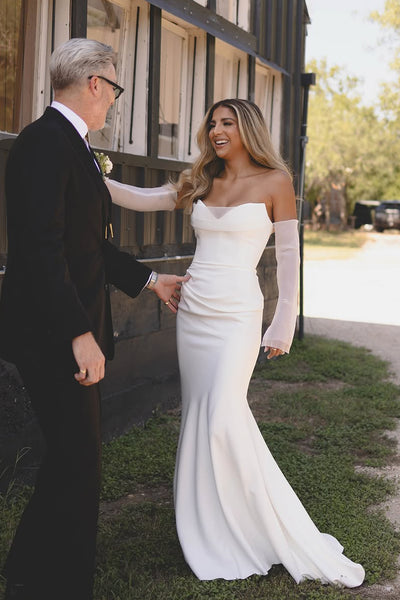 Chic Mermaid Sweetheart Elastic Satin Long Wedding Dresses with Long Sleeves