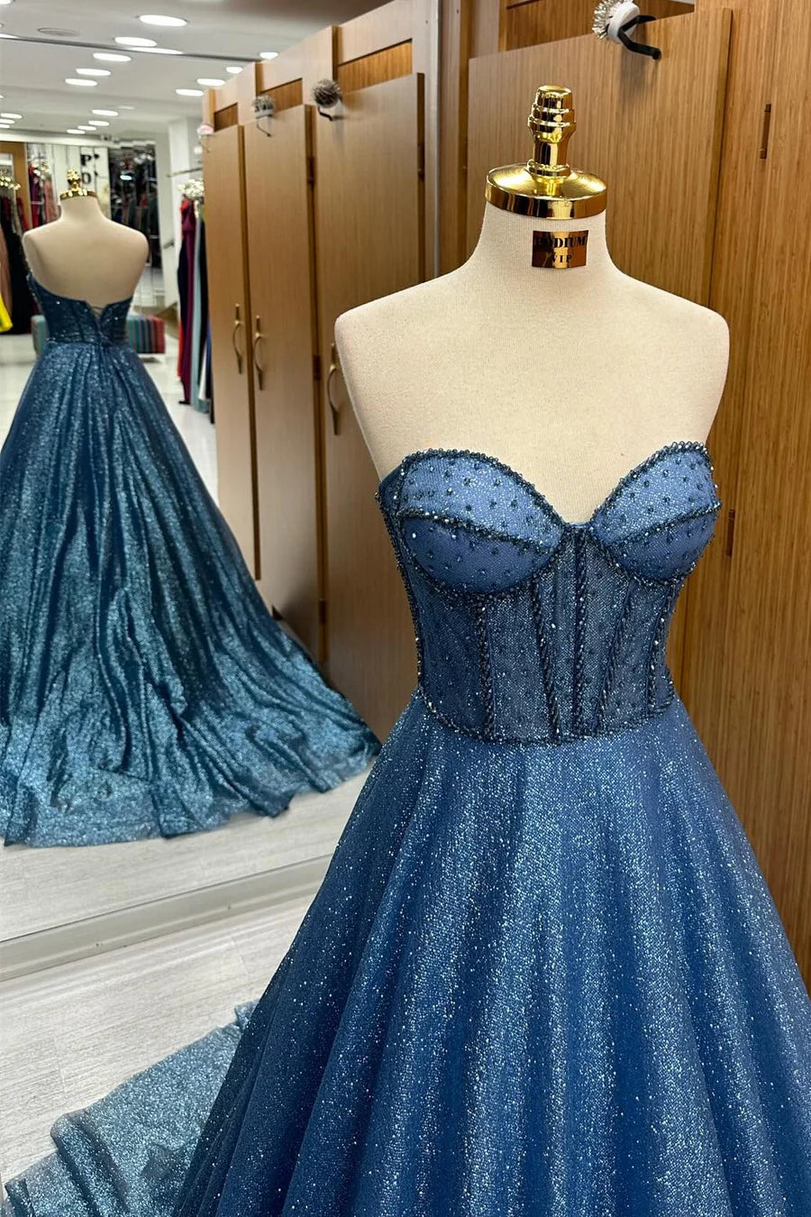 Fashionable Navy Blue A-Line Sweetheart Neck Sleeveless Sequin Beaded  Long Prom Dress