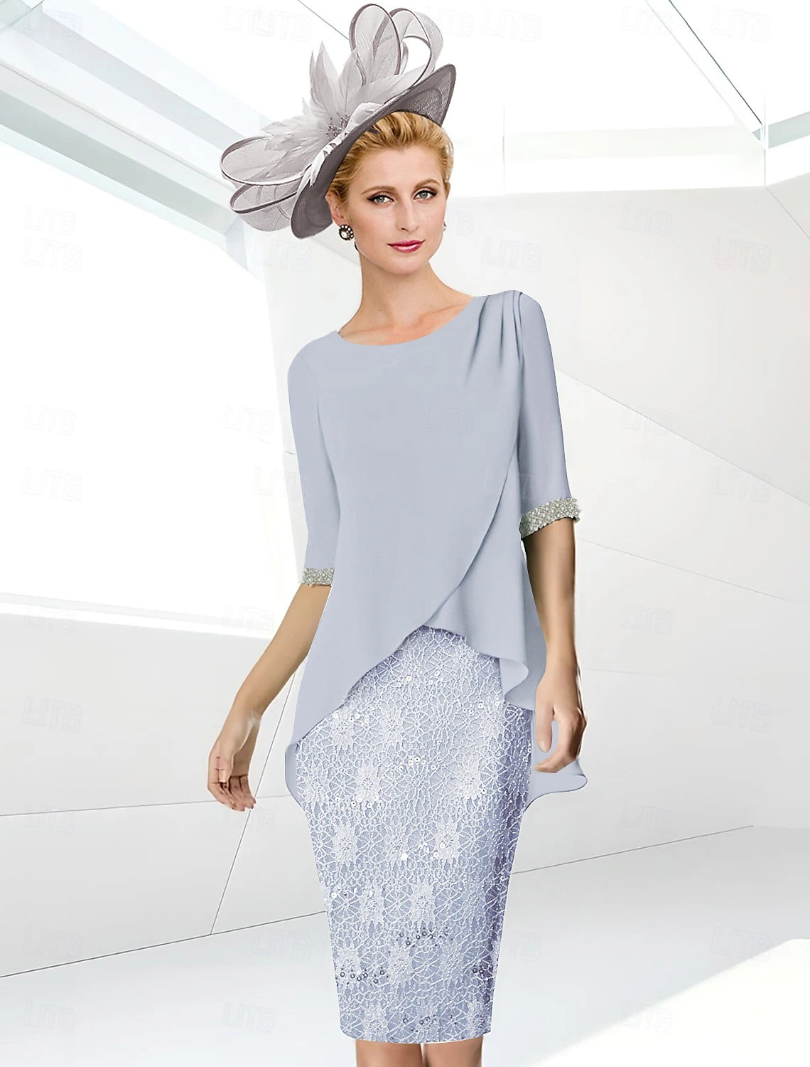 Beach Wedding Sheath Mother of the Bride Dress Elegant Jewel Neck Knee Length Sequined Stretch Chiffon Half Sleeve with Lace Ruching