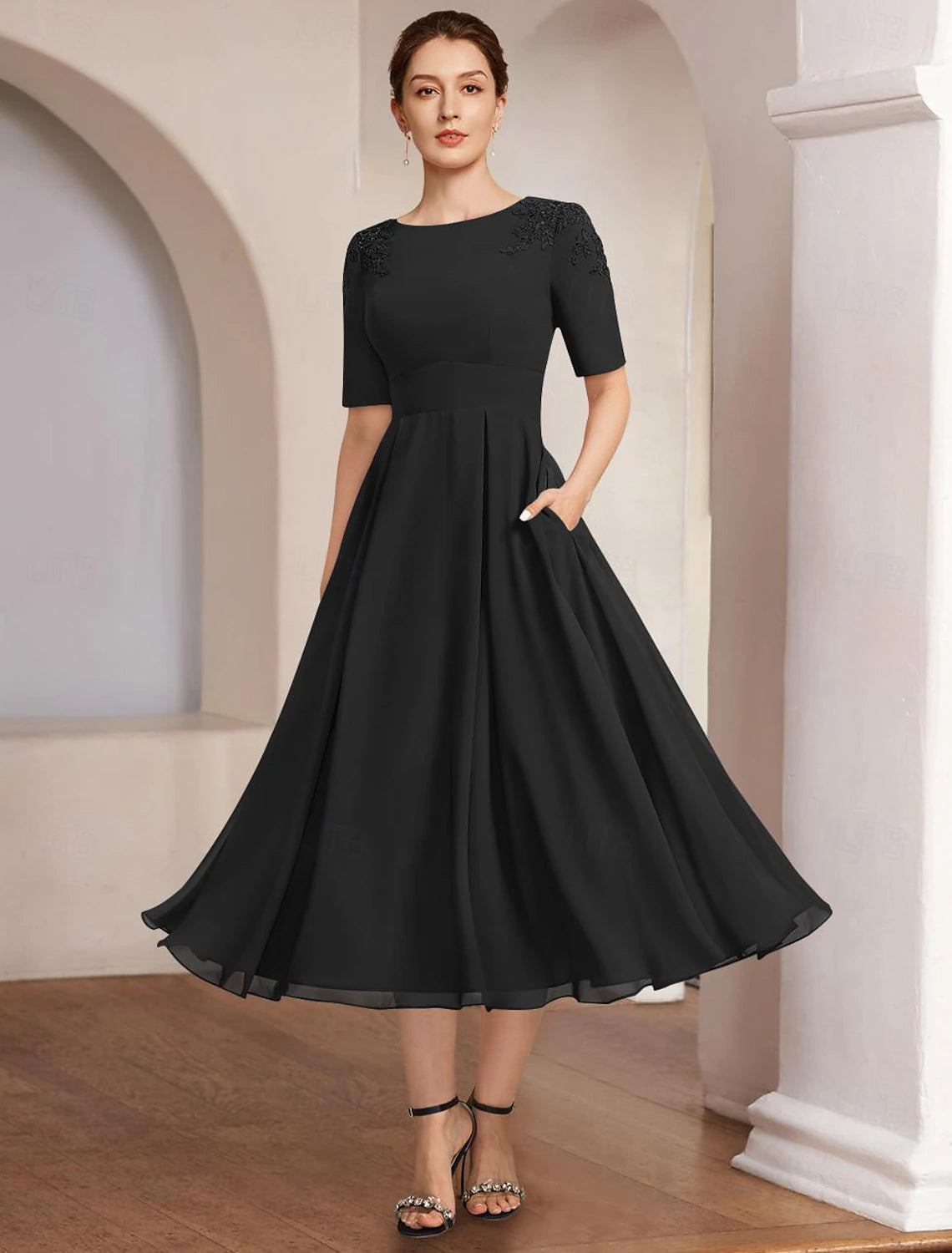 A-Line Mother of the Bride Dress Beach Wedding Formal Elegant Bateau Neck Tea Length Chiffon Half Sleeve with Lace