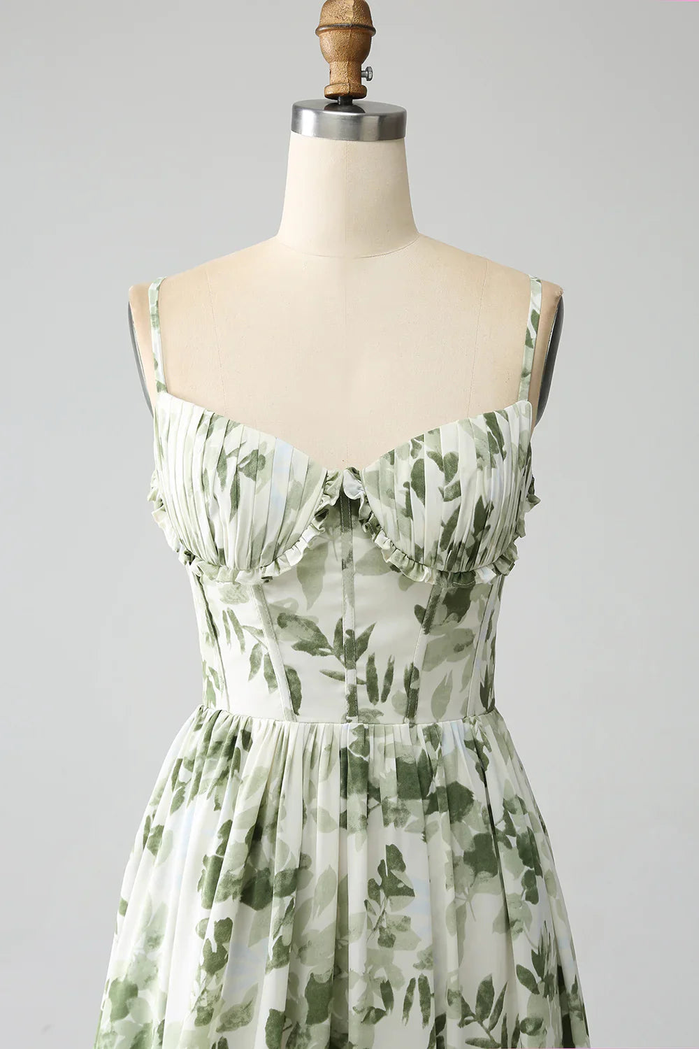 DingJiDress Green A-Line Spaghetti Straps Printed Pleated Long Prom Dress With Slit