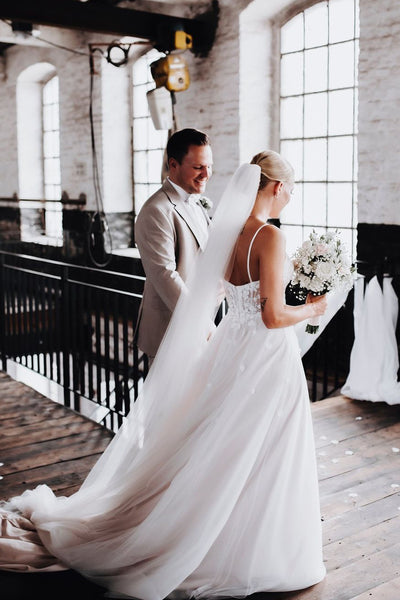 Fairy A Line V Neck Tulle Beach Wedding Dresses with Appliques