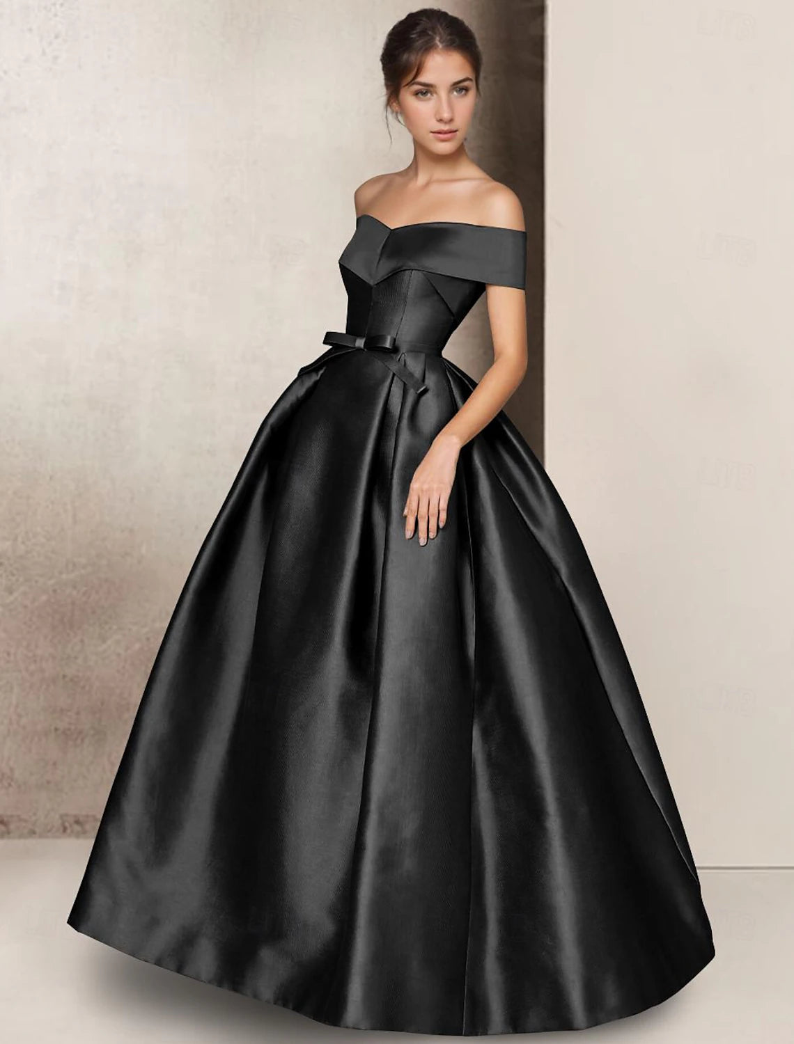 A-Line Evening Gown Elegant Dress Formal Wedding Floor Length Short Sleeve Sweetheart Satin with Bow