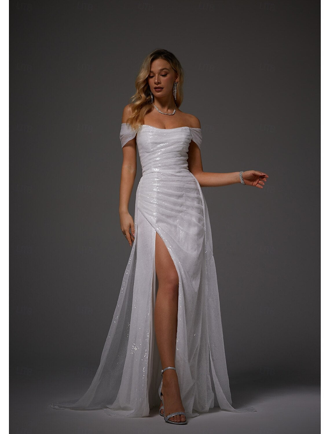 Mermaid Evening Gown Elegant Dress Wedding Guest Prom Sweep / Brush Train Floor Length Short Sleeve Off Shoulder Fall Wedding Reception Satin with Slit